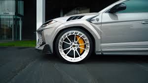 Kim kardashian's tuesday post on instagram sees the reality tv star flaunting her curves in a tiny neon green bikini. Non Furry 600k 1 Of 1 Widebody Lambo Urus Joins Kim Kardashian S Bespoke Fleet Autoevolution