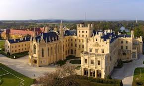 Pin Von Georg Auf Schloss Schloss Burg Haus