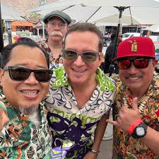 Spent my #AlohaFriday celebrating our friend #writer #producer #director  Ron Oliver getting his #welldeserved star