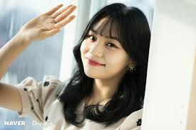 Pin By Han On Gfriend Naver X Dispatch Kpop Girl Groups G Friend Labyrinth
