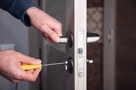 SafeWay Lock Services technician working in Las Vegas