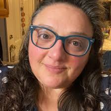 What can I do with strawberry tops?