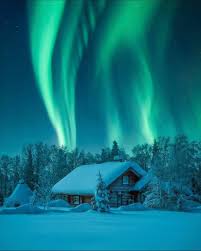 Aurora Borealis Polar Lights On Instagram Aurora Borealis Feature Of The Day Photo By Merveceran In 2020 Northern Lights Aurora Boreal Adventure Travel Explore