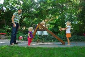 Finde jetzt schnell die besten angebote für kinderrutsche garten auf focus online kleinanzeigen. Kinderrutsche Im Garten Garantiert Grossen Kinderspass