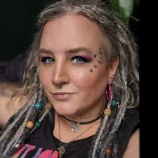 Dina Shaffer's Instagram, Twitter & Facebook