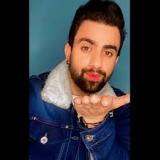 Deepak Sehgal's Instagram, Twitter & Facebook