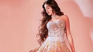 Janhvi kapoor family janhvi kapoor with family janhvi kapoor family pictures janhvi kapoor cute janhvi kapoor shares lovely moments with mother sridevi | flashback. I Can Still Smell My Mother In Her Dressing Room Janhvi Kapoor Pens Note On Things She Learnt In Self Isolation
