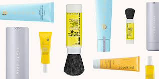 Amazing for oily skin.this product is great for oily skin i went swimming with it on it didn't come off but i also didn't run my face after i went under and when i came back up it wasn't. 20 Best Sunscreens For Oily Skin Of 2021