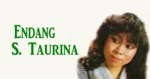 Am dm (sepatu dari kulit rusa) itu aku tak minta g am (tas hitam kulit buaya) itu juga ku tak minta am dm (selendang dari benang sutra) sumpah itu ku tak minta f e am yang ku inginkan cinta bukanlah harta (yang ku inginkan hanya buatan indonesia). Download Lagu Ratih Purwasih Sepatu Dari Kulit Rusa Liriklagu Id