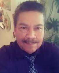 Bobby Matos Nació en Nueva York el 24 de Julio del año 1941. Percusionista,  Arreglista, Compositor, Lider de banda y Pedagogo. Sus primeros trabajos  discográficos los realizó en Nueva York a fines