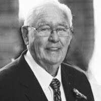 Scott Flom's Instagram, Twitter & Facebook