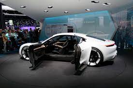 Porsche taycan is an electric car manufactured by porsche that was first shown as a concept named mission e at the frankfurt motor show in 2015. Datei Porsche Mission E Iaa 2015 17 Jpg Wikipedia