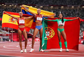 La prueba masculina forma parte del programa de atletismo en los juegos olímpicos desde su primera edición celebrada en atenas en 1896. Zqfq6pxd2wlx3m