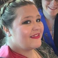 Karen Mink's Instagram, Twitter & Facebook