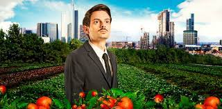 Parola di fabio rovazzi che, dopo aver espugnato le radio a suon di tormentoni, ironicamente promette di portare scompiglio in sala con il vegetale. Il Vegetale 2018 Di Gennaro Nunziante Recensione Quinlan It