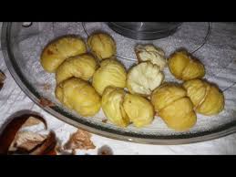 Ve li spieghiamo tutti nel dettaglio, dalla pentola al microonde. Castagne Cotte Al Microonde In 5 Minuti Youtube