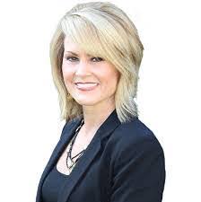 Dana Stogner's Instagram, Twitter & Facebook