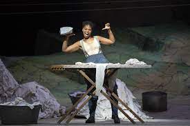 The famous aria 'ah, mes amis,' with its nine high cs, is one of opera's most orphaned as a small child and raised by an entire army regiment, the spirited marie has grown up as the regiment's 'daughter', raising morale and spreading. La Fille Du Regiment A Charming And Challenging Donizetti Metropolitan Opera Wqxr