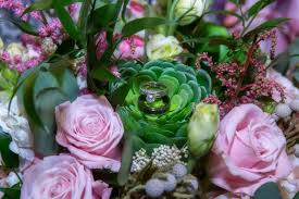 Memory bouquets seattle wedding show. Katie Greg S Big Spring Wedding At The Madison Event Center Aisle Less Traveled