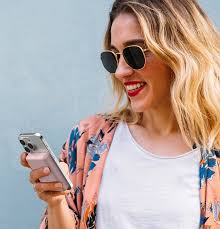 Batería externa inalámbrica y magnética con soporte de 5000 mAh BoostCharge 