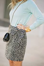 Work Outfit For Early Spring Fall Cool Weather Style W Mix Of Color Print Early Spring Outfits Work Fashion Professional Outfits