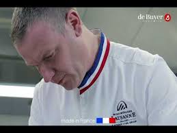 De Buyer Geo Forme The All In One Pate En Croute Mould Youtube