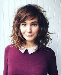 Shag Haircuts Are Fun Easy To Maintain The Look Suitable For Varying Lengths Of Hair For Older Wome Medium Shag Haircuts Thick Hair Styles Medium Hair Styles