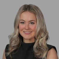 Savannah Weiss's Instagram, Twitter & Facebook