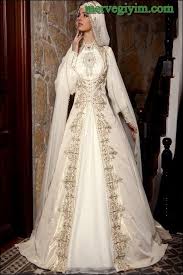 Pin By Rachel Logan On Tesettur Gelinlik Dubai Wedding Dress Sheer Wedding Dress Muslim Wedding Dresses