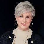 Simple Style Formula That Works Every Time For Women Over 50