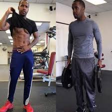 Share the best gifs now >>>. Safaree Complains About His Big Bulge And How It S Making His Life Difficult