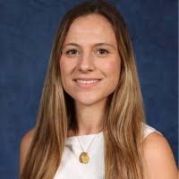 Leslie Akers's Instagram, Twitter & Facebook