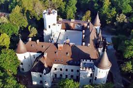 Soferi categoria b în baia mare. 10 Cele Mai Frumoase Locuri Din JudeÈ›ul Satu Mare