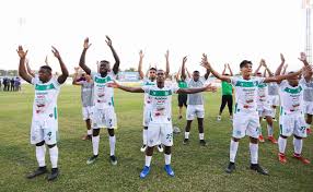 Hij kwam van 1994 tot en met 2014 uit voor achtereenvolgens ca platense, as monaco, juventus, hércules cf, baniyas sc, river plate, newell's old boys en pune city. Platense Una Consigna De Amor Perseverancia Y Pasion