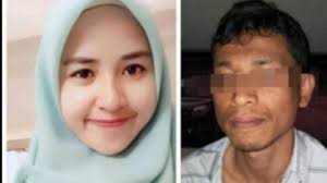 Ia yang bekerja di dunia prostitusi ini sempat berkilah bahwa dia hanya melakukan pembelaan diri dari para pemerkosa. Terungkap Misteri Pembunuhan Kejam Intan Perawat Cantik Bima Berhijab