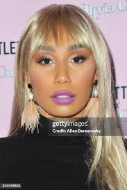 420 Eva Allen Stock Photos, High-Res Pictures, and Images