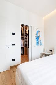Camera da letto bon bagno e cabina armadio. Camera Da Letto Con Cabina Armadio Scandinavian Bedroom Milan By Matteo Martini Architetto Houzz