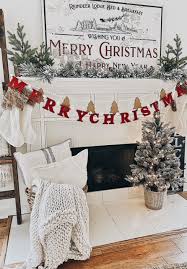 Check spelling or type a new query. How To Decorate A Mantel For Christmas She Gave It A Go