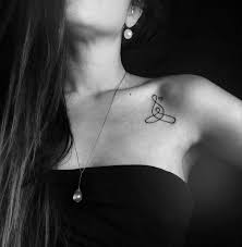 Tattoo Familie Diese Symbole Und Motive Drucken Zugehorigkeit Aus Tatuajes Pequenos Tatuajes Pequenos