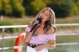 Alle infos zur neuen jury, sendeterminen und kandidaten hier. Das Sind Die Kandidaten Der Ersten Dsds Castings Morgen 20 15 Uhr Rtl Ufa