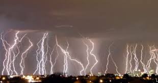 Look Amazing Lightning Shower Time Lapse Photo Lightning Storm Lightning