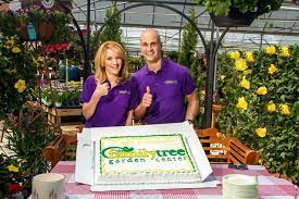 The Family Tree Garden Center Is Family Owned And Operated Located In Snellville Ga Dana Pike Van Vlake And Her Fam Garden Center Plant Nursery Garden Trees