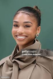 500 Lori Anderson Stock Photos, High-Res Pictures, and Images