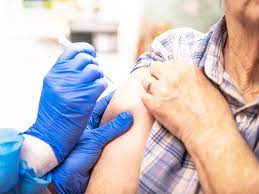 Lets talk about vaccination and vaccines. Nu Kan Aldre Boka Vaccination Pa Internet Region Blekinge