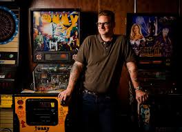 Many people visit this bar to try good burgers and perfectly cooked rabbit. Tip Top Deluxe All American Bar All American Neighborhood