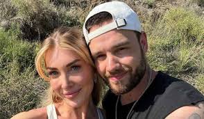 Niall Horan Brings New Love Amelia Home To Meet The parents