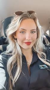 Kaitlyn Beard's Instagram, Twitter & Facebook