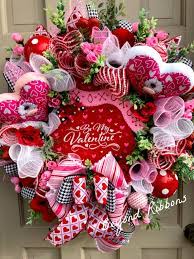 Valentine Wreath Heart Wreath Floral Wreath Valentines Day Wreath Deco Mesh Wreath Valentine Decor Red And Pink Valentines Wreath Valentine Decorations Valentine Day Wreaths Diy Valentine S Day Decorations