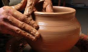 imagenes de vasijas de barro en manos del alfarero - Buscar con ...