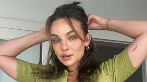 FBoy Island News — Page 9 of 9 — So Dramatic!